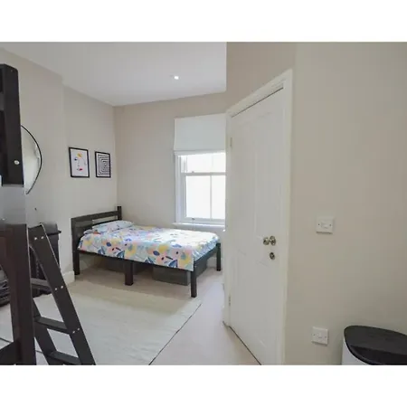 Victorian In By The Sea