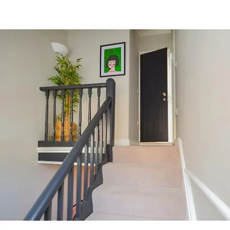 Victorian In By The Sea Дом отдыха